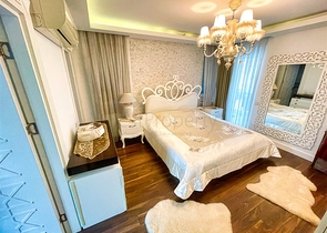 Элитная квартира 4+1 с видом на Средиземное море в Анталии