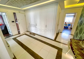 Элитная квартира 4+1 с видом на Средиземное море в Анталии