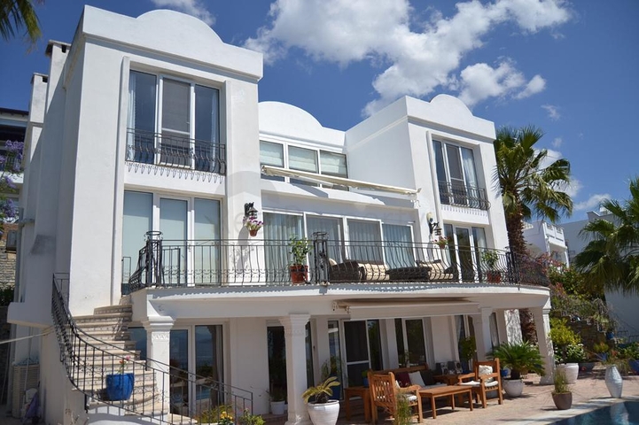 Дворец Бодрумского стиля!