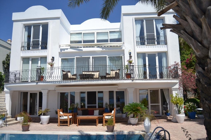 Дворец Бодрумского стиля!