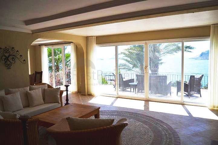 Дворец Бодрумского стиля!