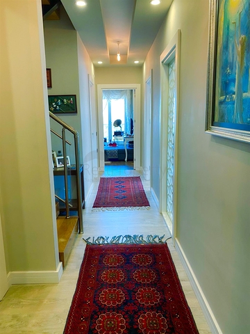 Пентхаус 4+1 в пешей доступности к морю в Анталии