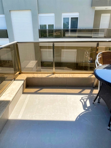 Пентхаус 4+1 в пешей доступности к морю в Анталии