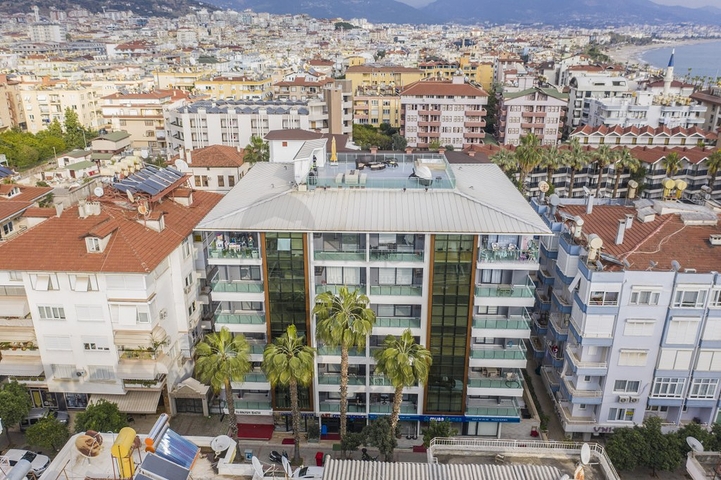 Трехкомнатная квартира в центре Алании