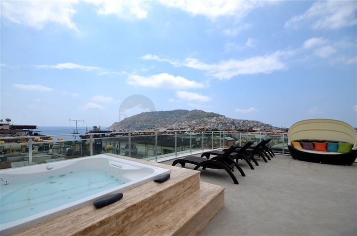 Трехкомнатная квартира в центре Алании