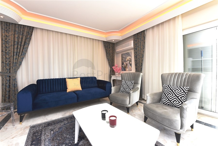 Трехкомнатная квартира с видом на море