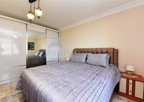 Трехкомнатная квартира с видом на море