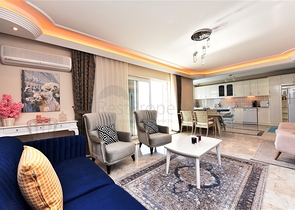 Трехкомнатная квартира с видом на море