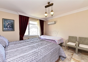 Трехкомнатная квартира с видом на море