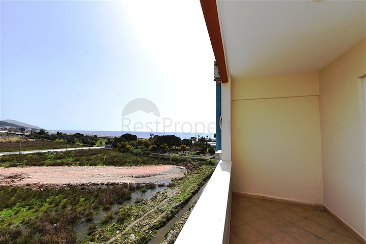 Квартира планировки 2+1 с видом на море