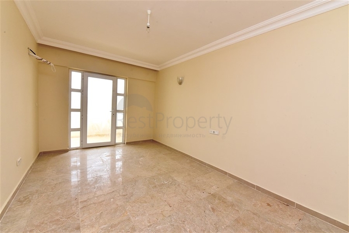 Квартира планировки 2+1 с видом на море