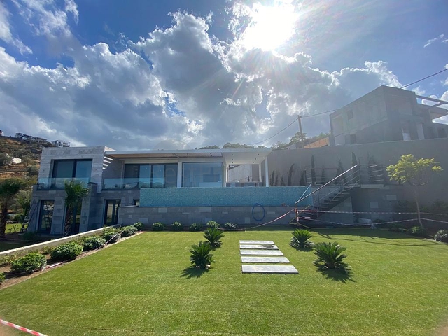 Комфортные и просторные виллы с панорамным видом!