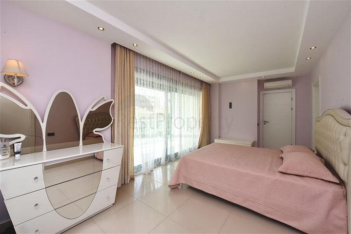 Квартира дуплекс планировки 3+1