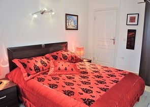 Двухэтажная вилла с видом на море