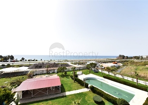 Трехкомнатная квартира с мебелью