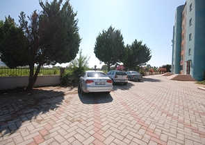 Трехкомнатная квартира с мебелью