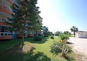 Трехкомнатная квартира с мебелью