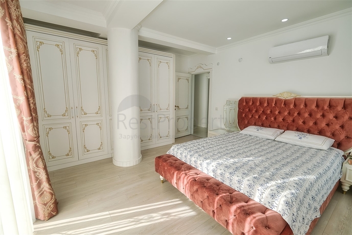 Вилла с 3 спальнями в Гейнюке Кемере