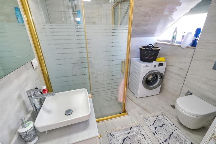 Вилла с 3 спальнями в Гейнюке Кемере