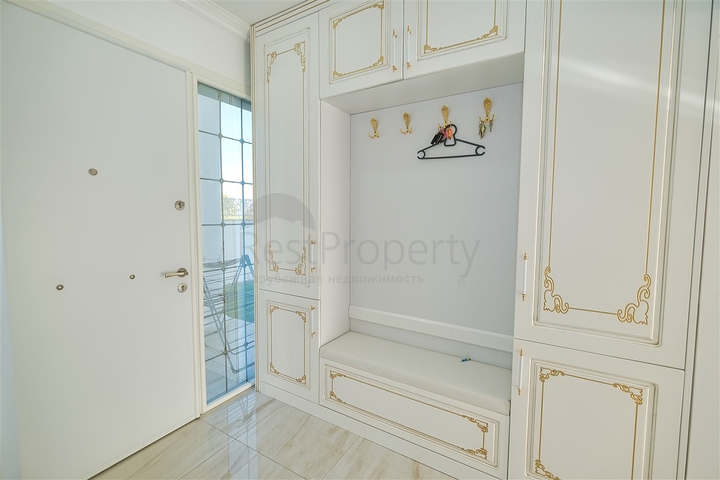 Вилла с 3 спальнями в Гейнюке Кемере