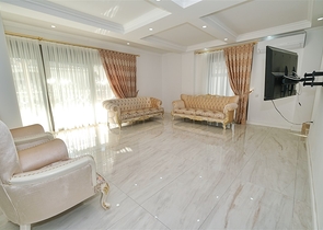 Вилла с 3 спальнями в Гейнюке Кемере