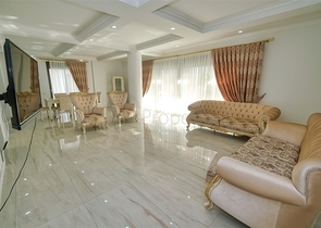 Вилла с 3 спальнями в Гейнюке Кемере