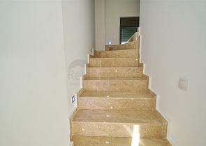 Вилла с 3 спальнями в Гейнюке Кемере