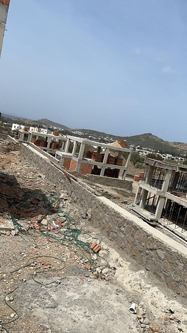 Строится комфортная вилла - проект в семейном районе Бодрума!