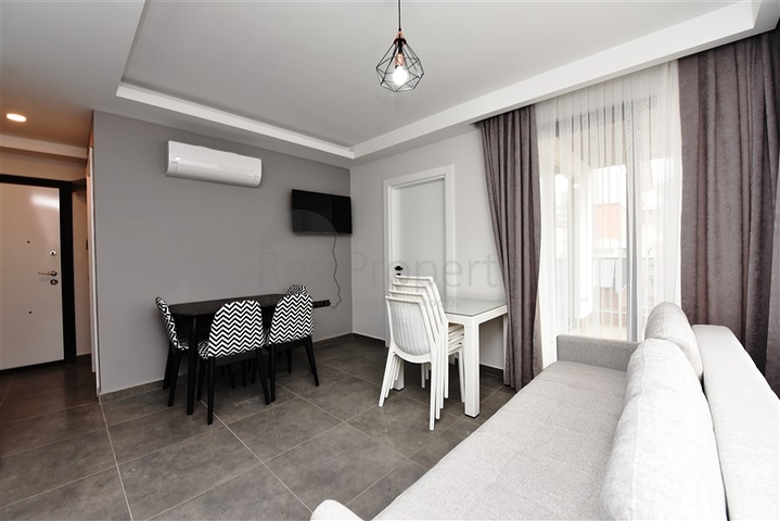 Меблированная квартира планировки 1+1 в 100 от моря