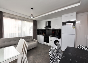 Меблированная квартира планировки 1+1 в 100 от моря