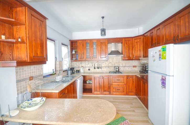 Уютная вилла с 3 спальнями в Фетхие