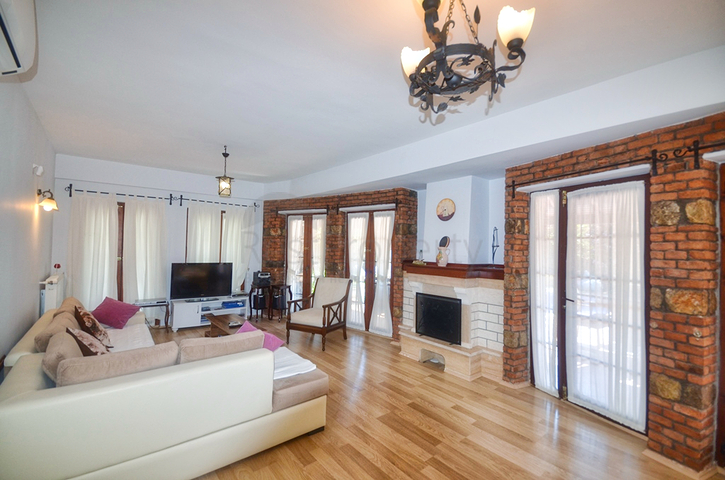 Уютная вилла с 3 спальнями в Фетхие