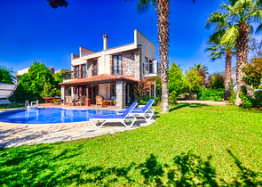 Уютная вилла с 3 спальнями в Фетхие