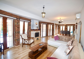 Уютная вилла с 3 спальнями в Фетхие