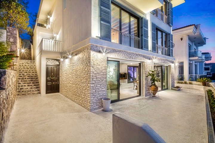 Элитная вилла 4+1 с мебелью с видом на Средиземное море