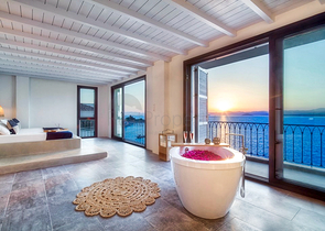 Элитная вилла 4+1 с мебелью с видом на Средиземное море