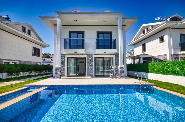 Вилла 4+1 в Оваджике Фетхие