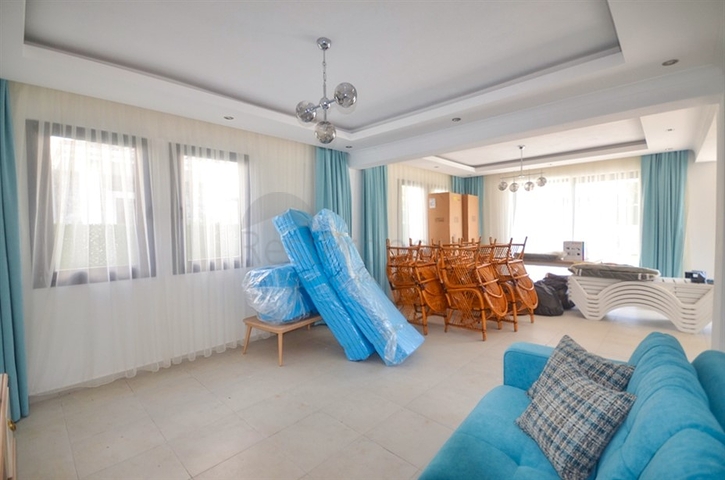 Вилла 4+1 в Оваджике Фетхие