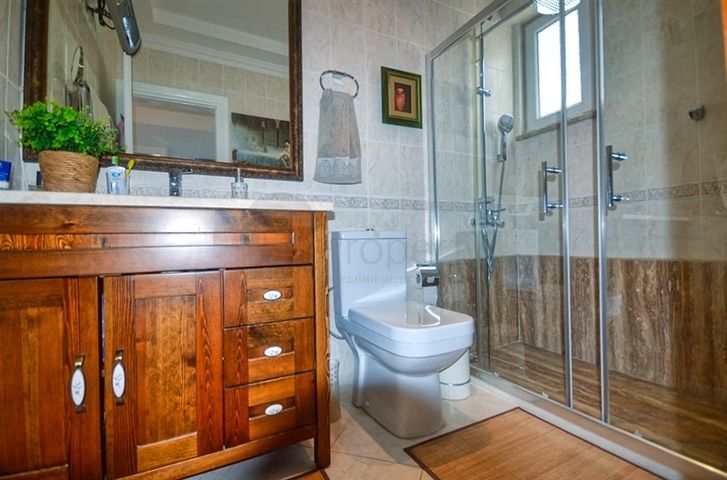 Отдельностоящая вилла 3+1 в Оваджике Фетхие