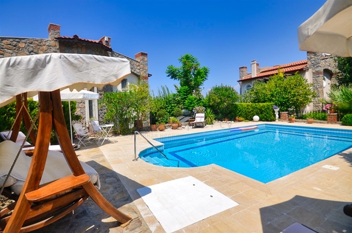 Отдельностоящая вилла 3+1 в Оваджике Фетхие