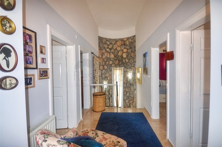 Отдельностоящая вилла 3+1 в Оваджике Фетхие