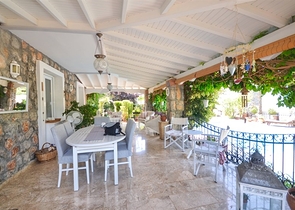 Отдельностоящая вилла 3+1 в Оваджике Фетхие