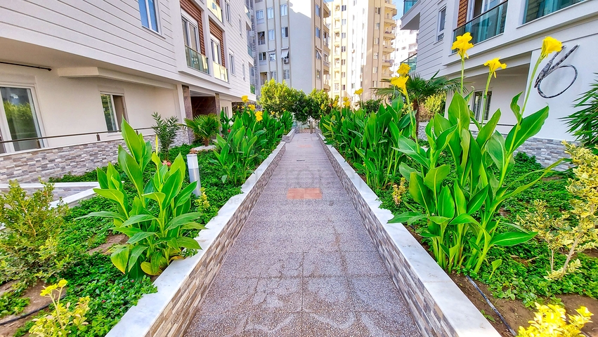 Двухкомнатная квартира в новом доме в Коньяалты Анталья