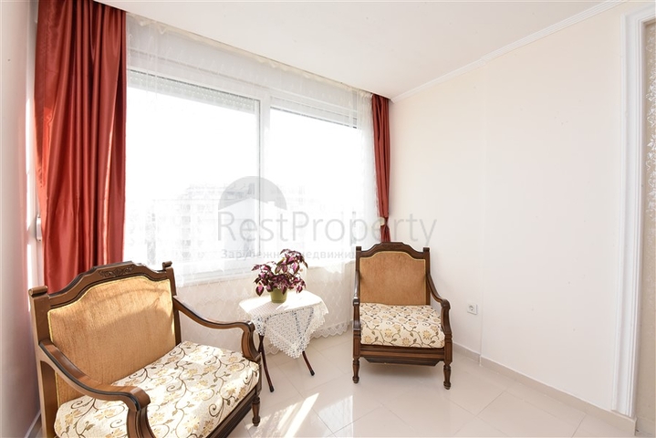 Двухкомнатная квартира с мебелью