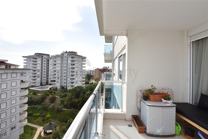 Двухкомнатная квартира с мебелью