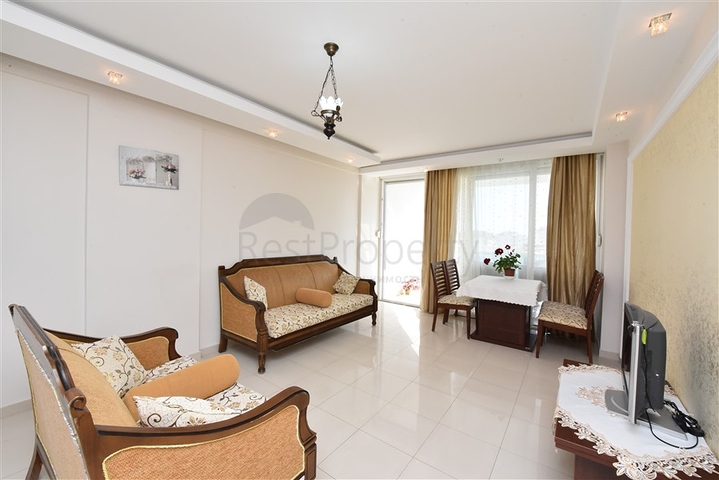 Двухкомнатная квартира с мебелью