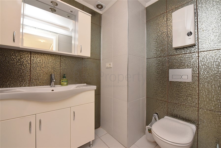 Двухкомнатная квартира с мебелью