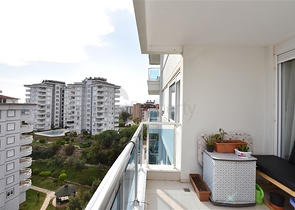 Двухкомнатная квартира с мебелью