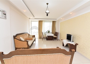 Двухкомнатная квартира с мебелью