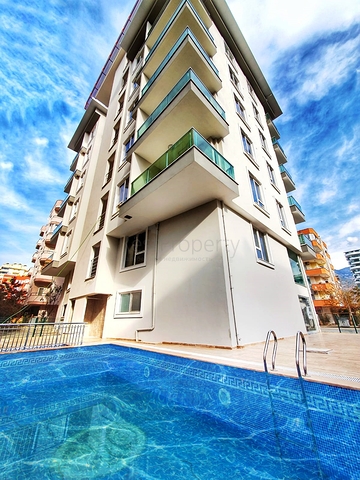 Двухкомнатная квартира с мебелью